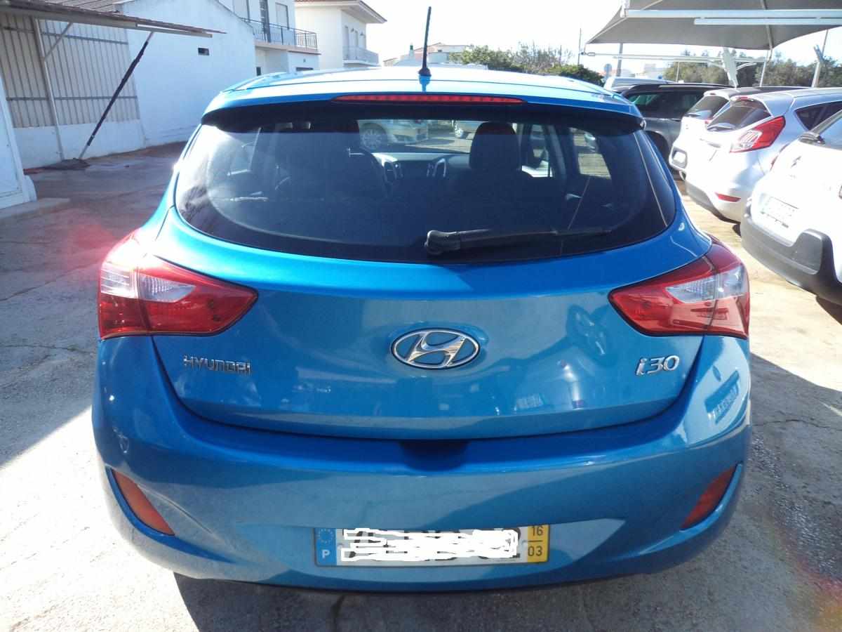 hyundai-i30-1-4-90cv-2016-diesel-1396cc