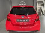 toyota-yaris-2016-hibrido-1497cc