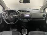 toyota-yaris-2016-hibrido-1497cc