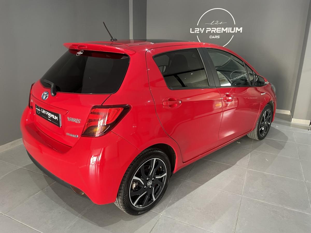 toyota-yaris-2016-hibrido-1497cc