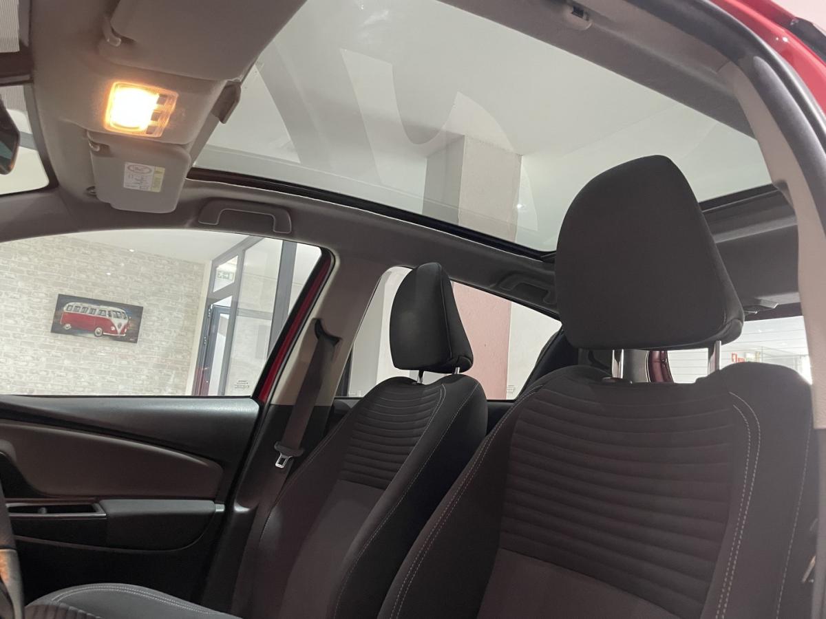 toyota-yaris-2016-hibrido-1497cc