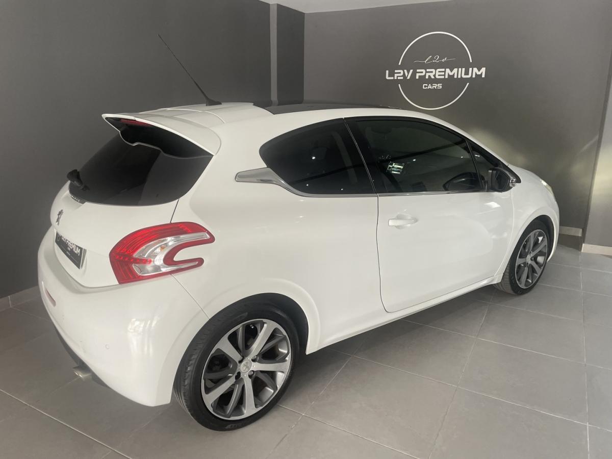 peugeot-208-2012-diesel-1560cc