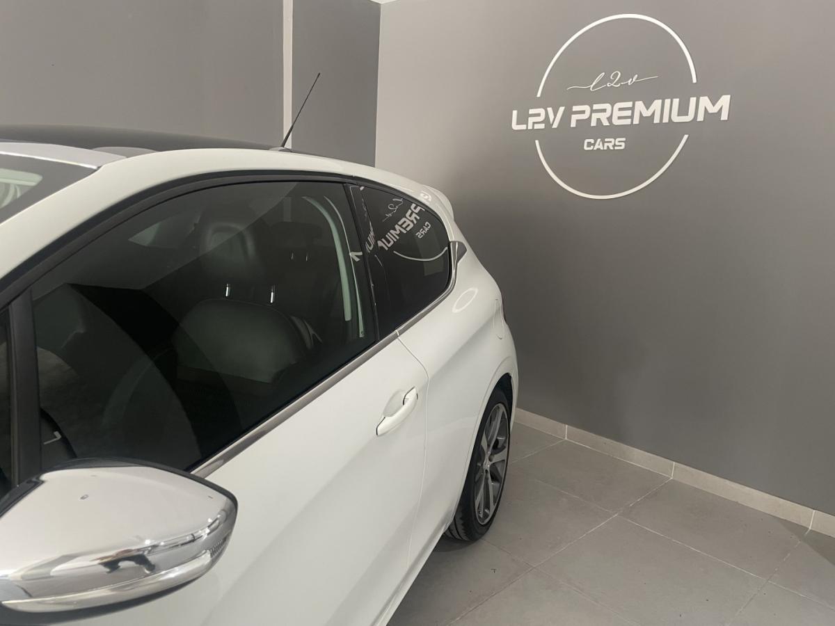 peugeot-208-2012-diesel-1560cc