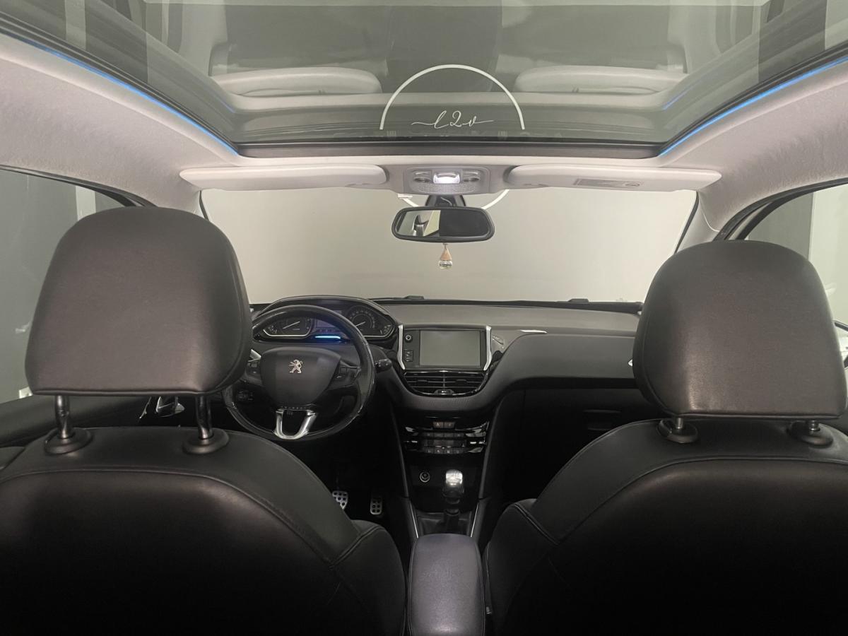 peugeot-208-2012-diesel-1560cc