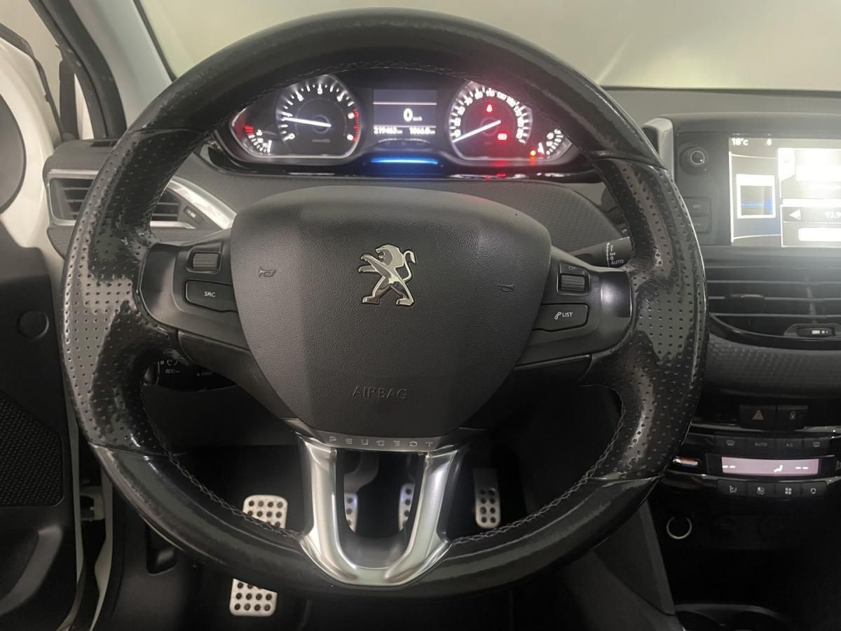 peugeot-208-2012-diesel-1560cc