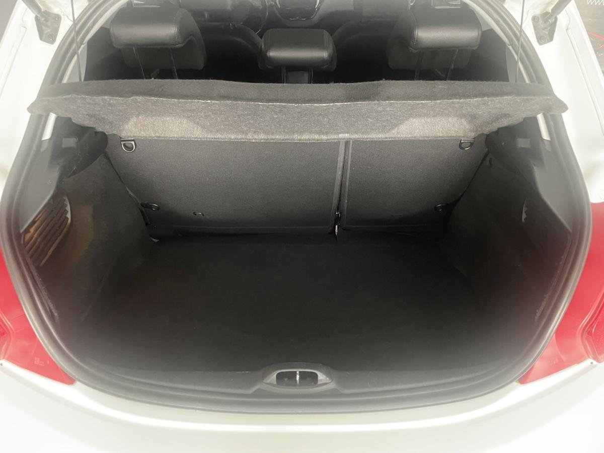 peugeot-208-2012-diesel-1560cc