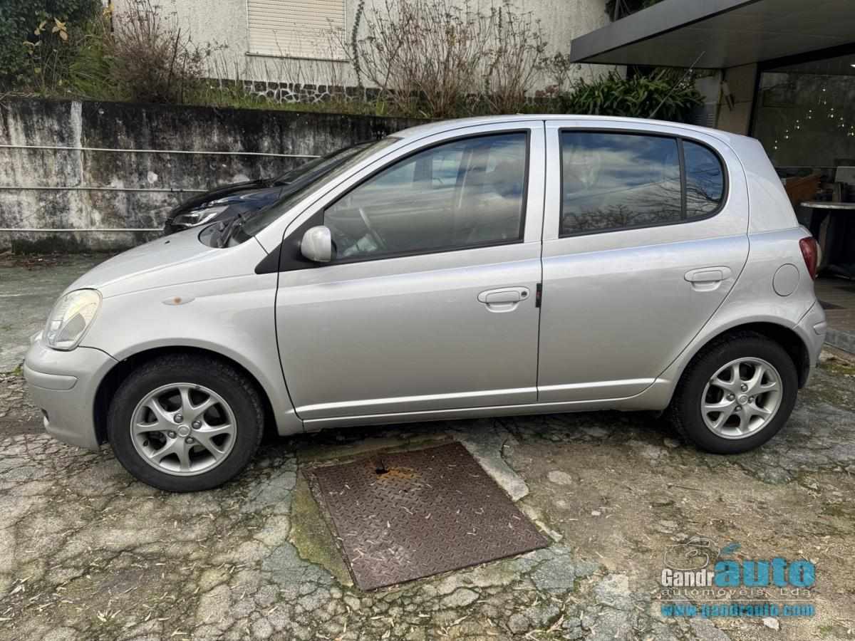 toyota-yaris-1-0-vvt-i-2004-gasolina-998cc