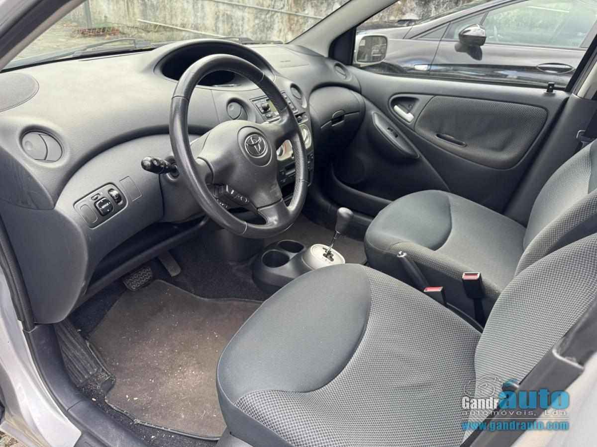 toyota-yaris-1-0-vvt-i-2004-gasolina-998cc