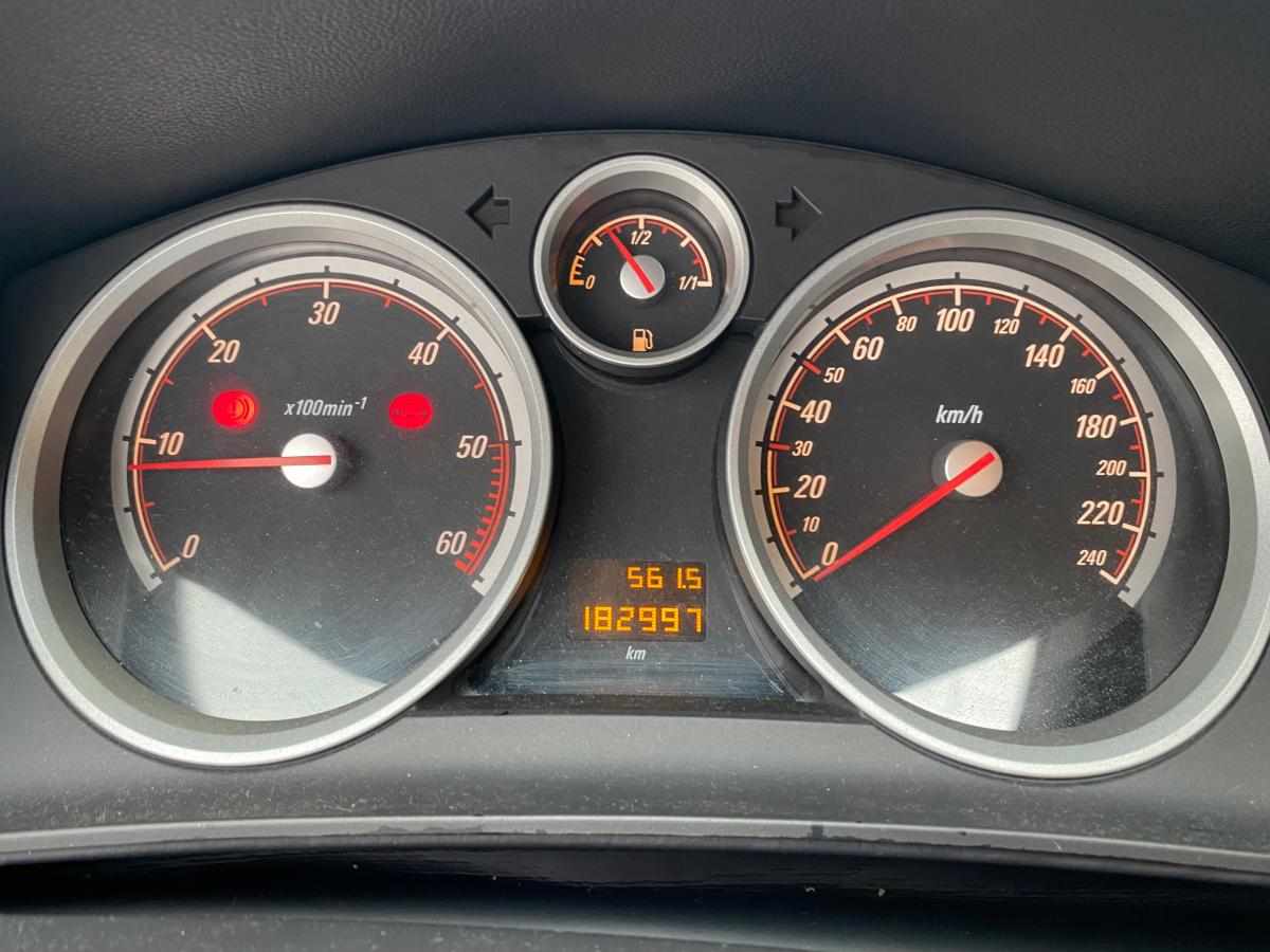 opel-astra-1-7-cdti-2010-diesel-1686cc