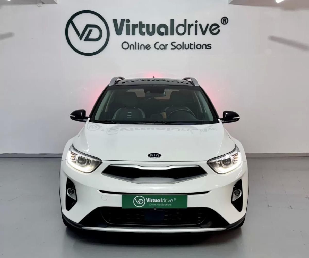 kia-stonic-2019-diesel-1598cc