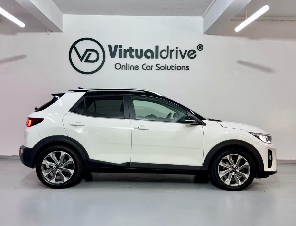 kia-stonic-2019-diesel-1598cc