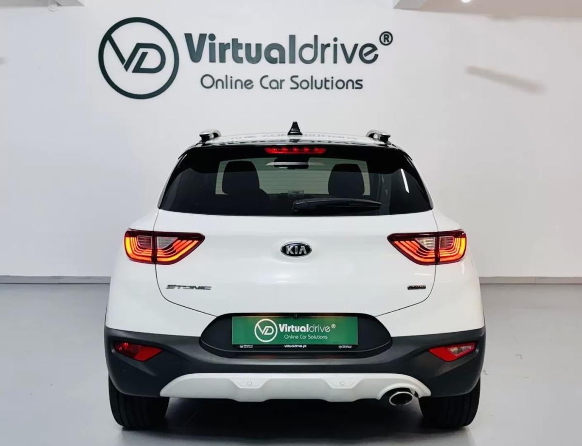 kia-stonic-2019-diesel-1598cc