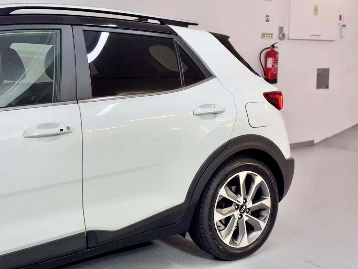 kia-stonic-2019-diesel-1598cc
