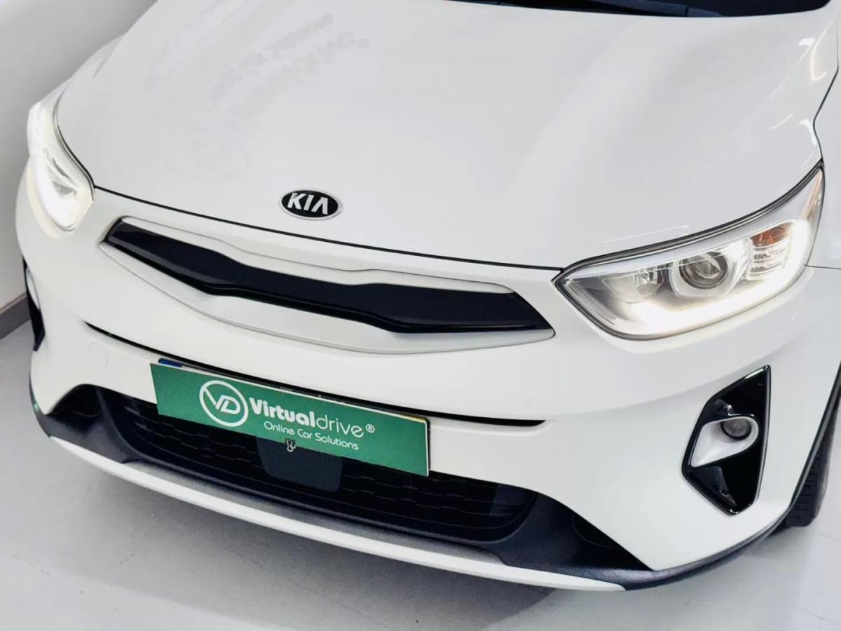kia-stonic-2019-diesel-1598cc