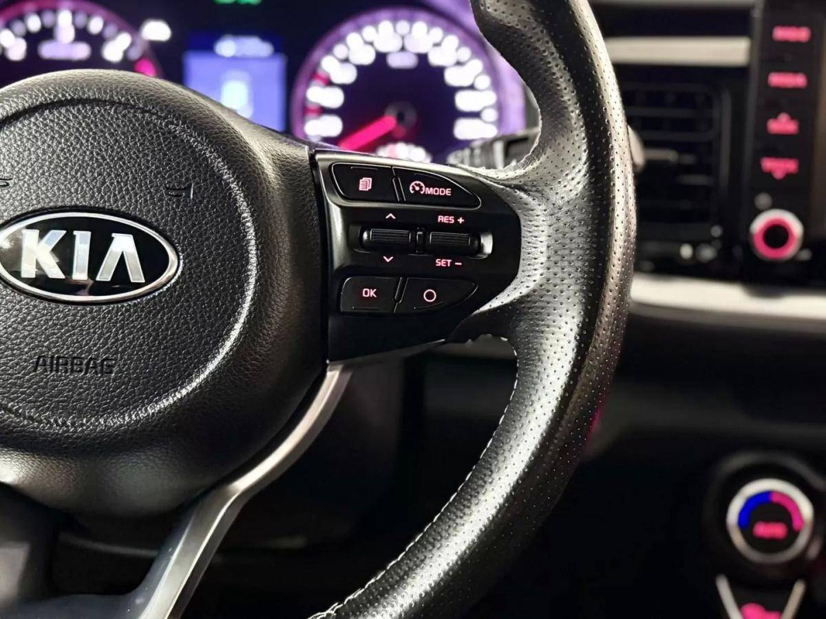 kia-stonic-2019-diesel-1598cc