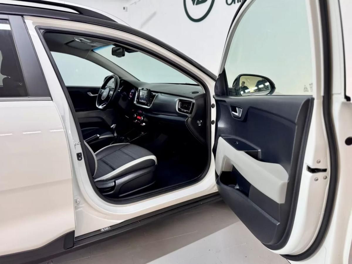 kia-stonic-2019-diesel-1598cc