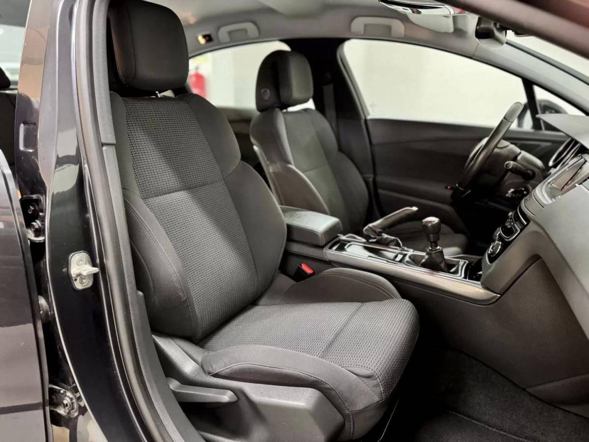 peugeot-508-2016-diesel-1560cc