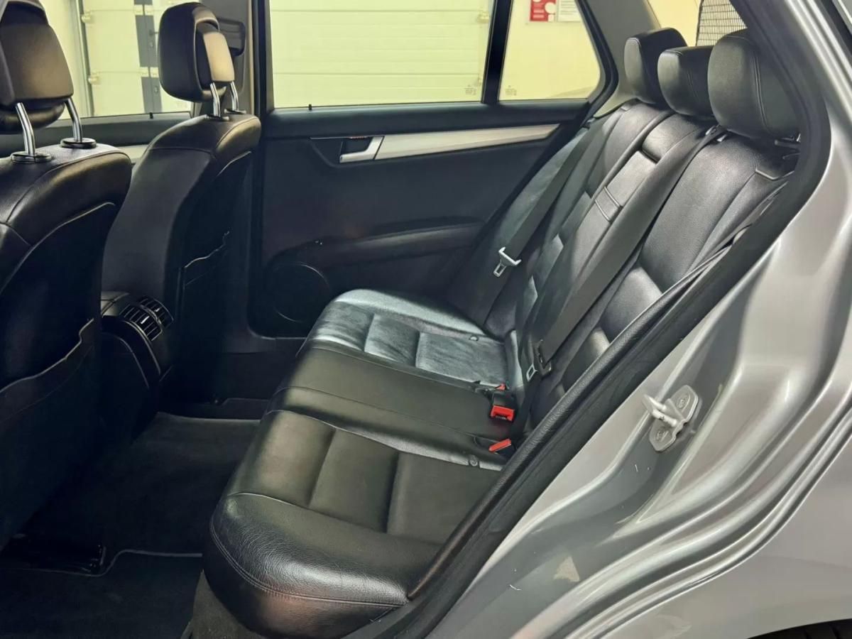 mercedes-benz-classe-c-2011-diesel-2143cc