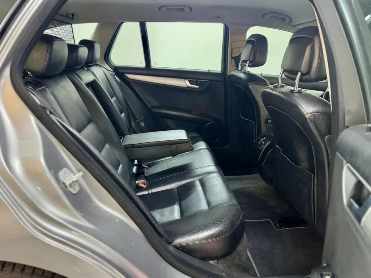 mercedes-benz-classe-c-2011-diesel-2143cc