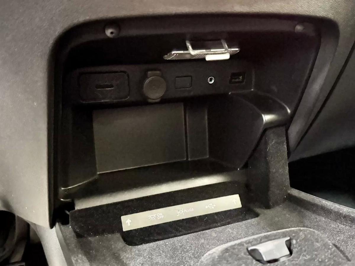 citroen-c4-grand-picasso-2018-diesel-1560cc