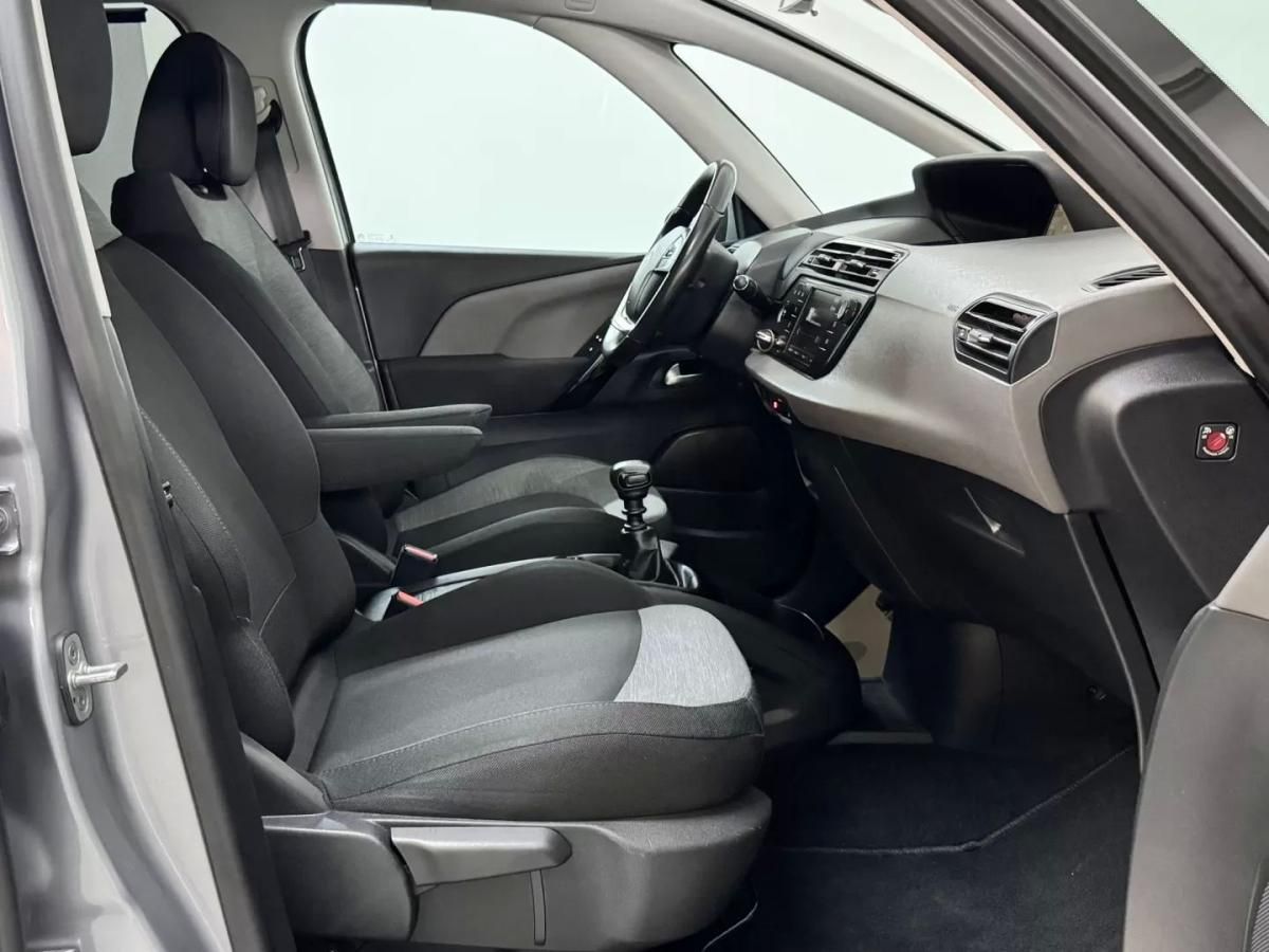 citroen-c4-grand-picasso-2018-diesel-1560cc
