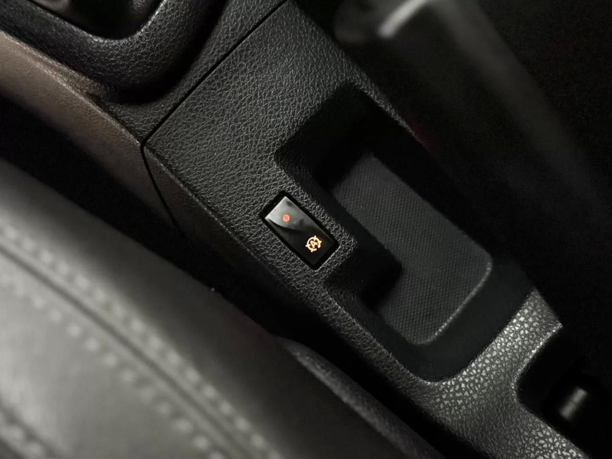 dacia-logan-mcv-2018-gasolina-898cc