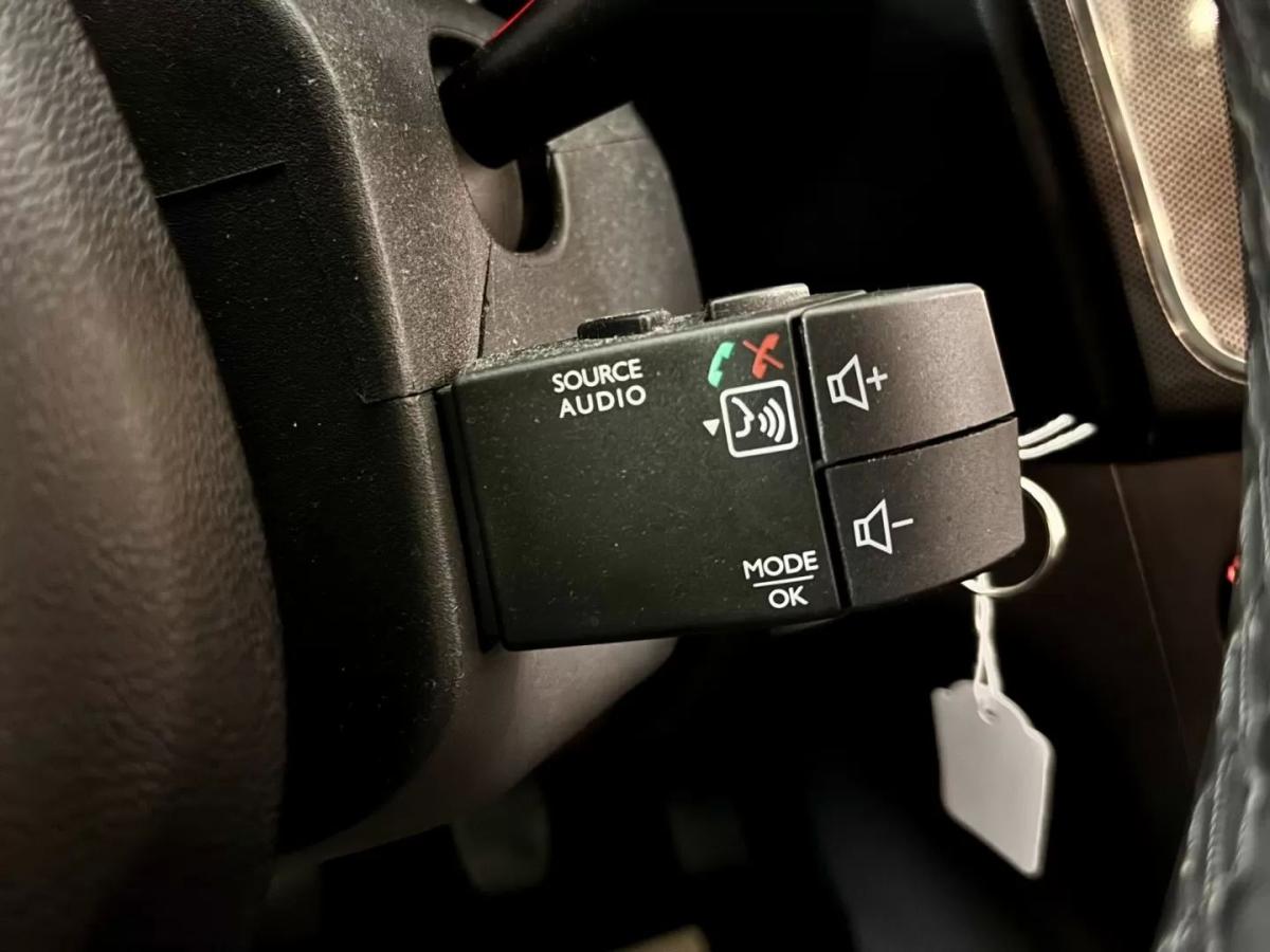 dacia-logan-mcv-2018-gasolina-898cc