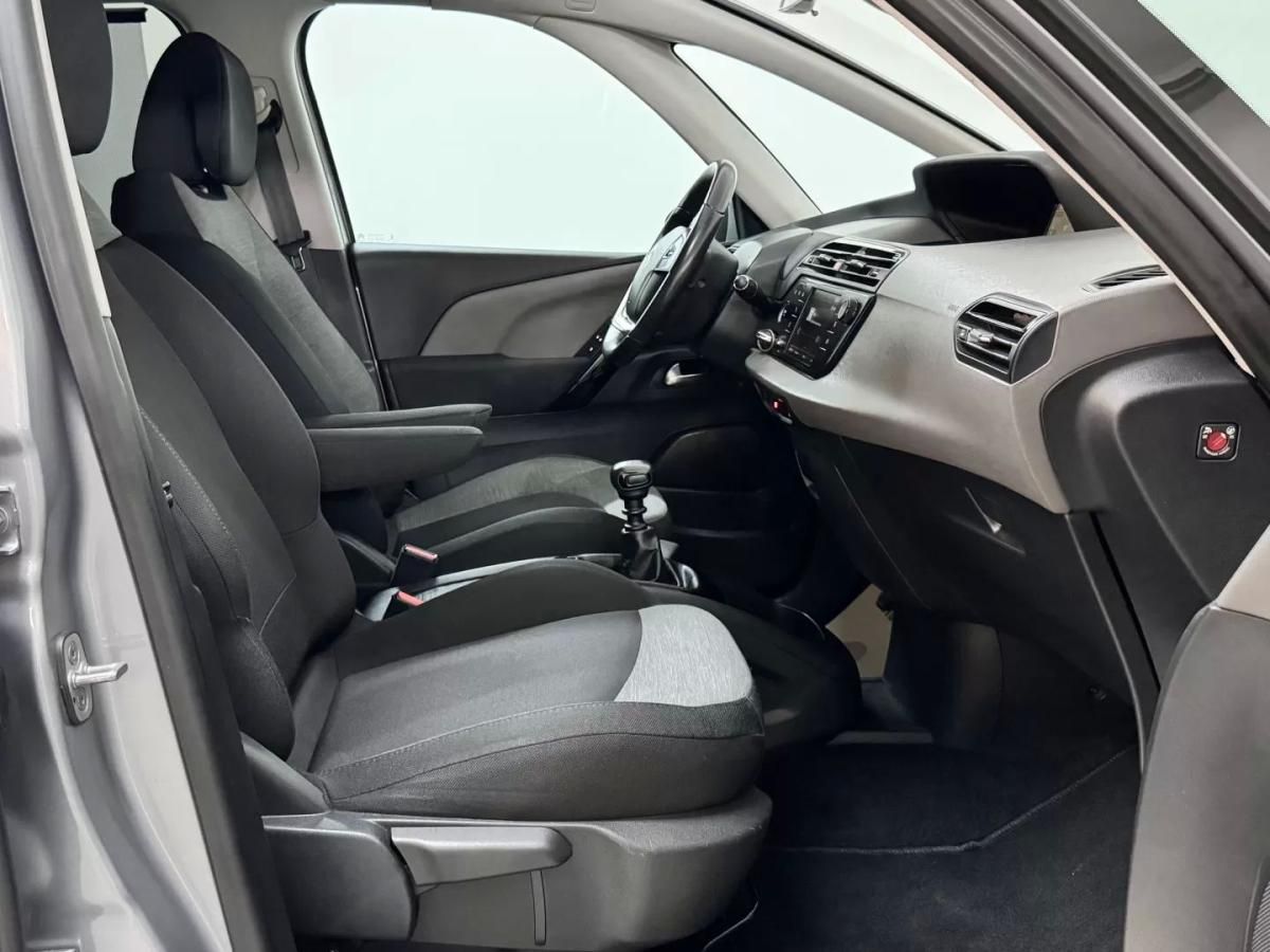 citroen-c4-grand-picasso-2018-diesel-1560cc