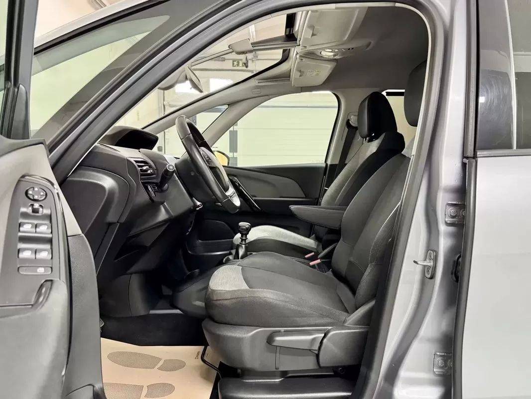 citroen-c4-grand-picasso-2018-diesel-1560cc