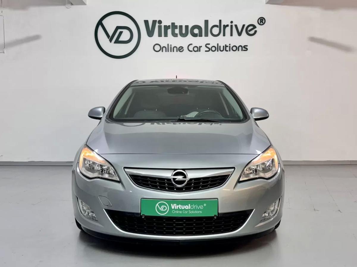 opel-astra-2012-diesel-1248cc
