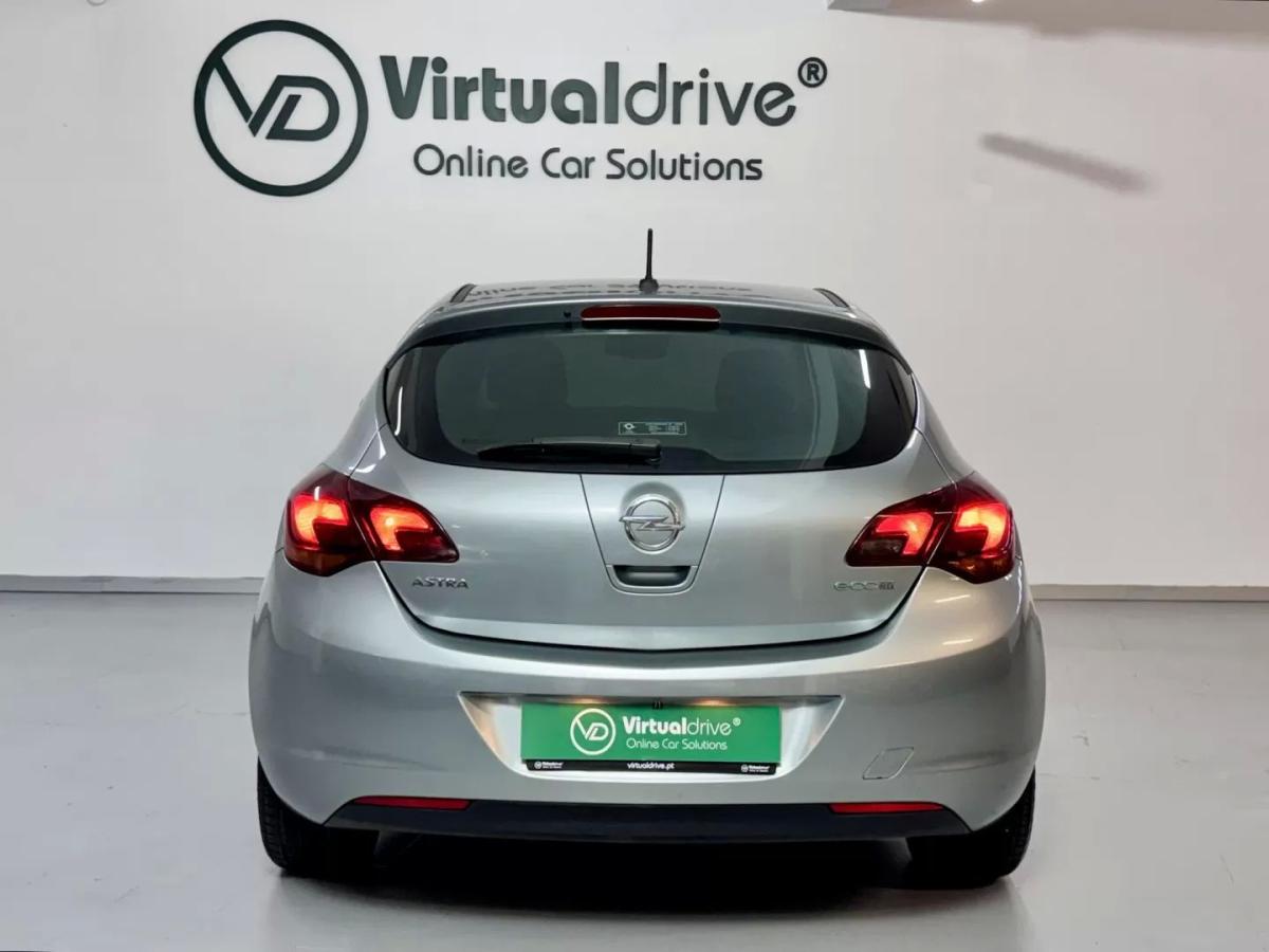 opel-astra-2012-diesel-1248cc