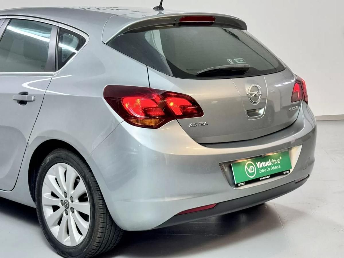 opel-astra-2012-diesel-1248cc