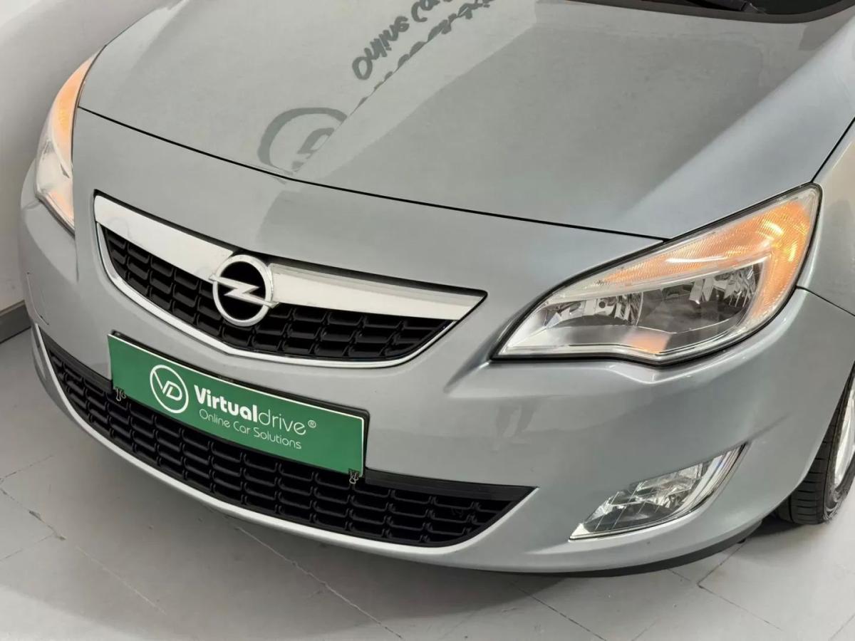 opel-astra-2012-diesel-1248cc