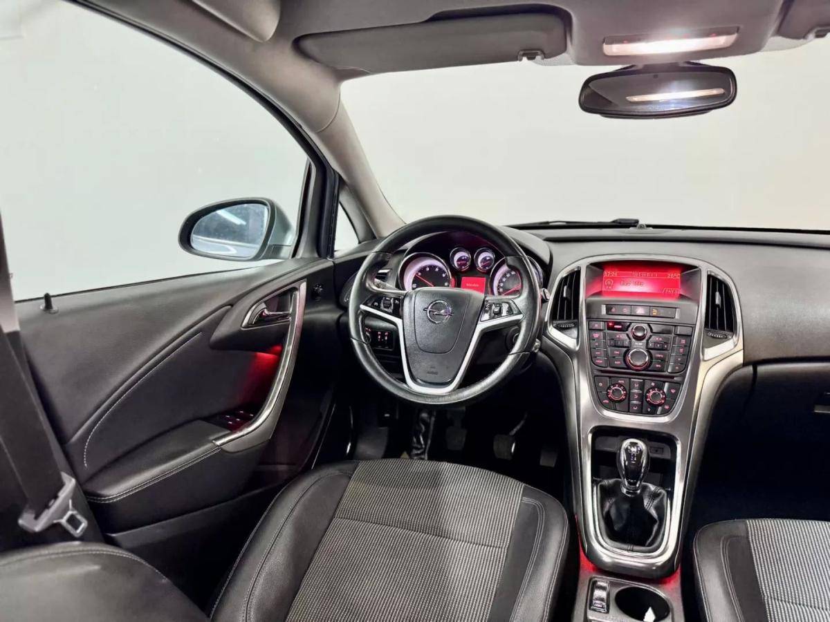 opel-astra-2012-diesel-1248cc