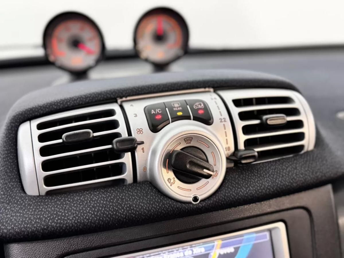 smart-fortwo-2015-eletrico-200cc