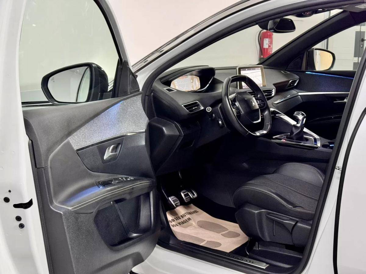 peugeot-3008-2017-diesel-1997cc