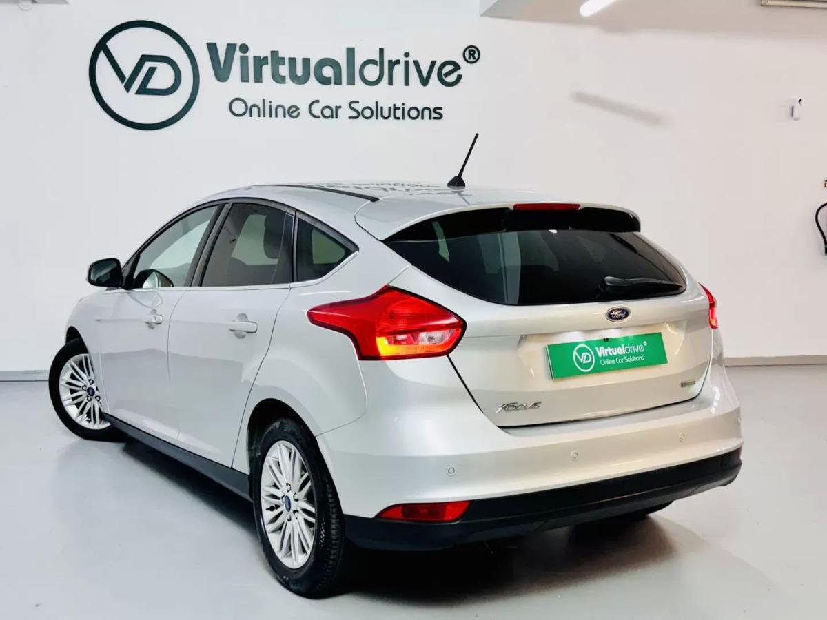 ford-focus-2018-gasolina-999cc