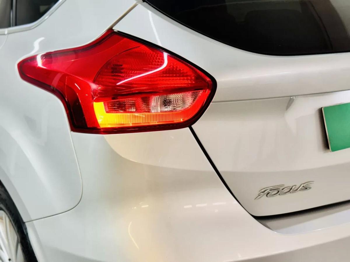 ford-focus-2018-gasolina-999cc