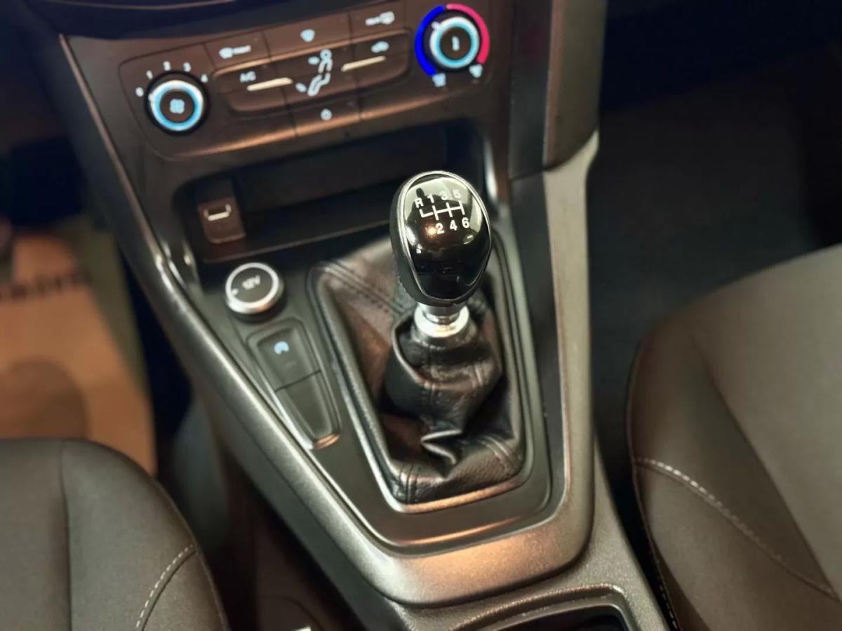 ford-focus-2018-gasolina-999cc