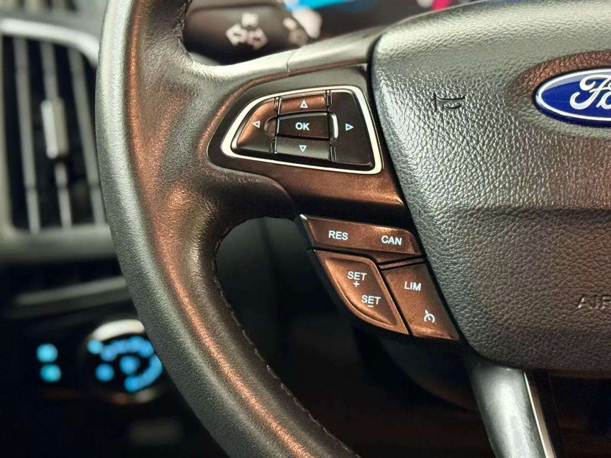 ford-focus-2018-gasolina-999cc