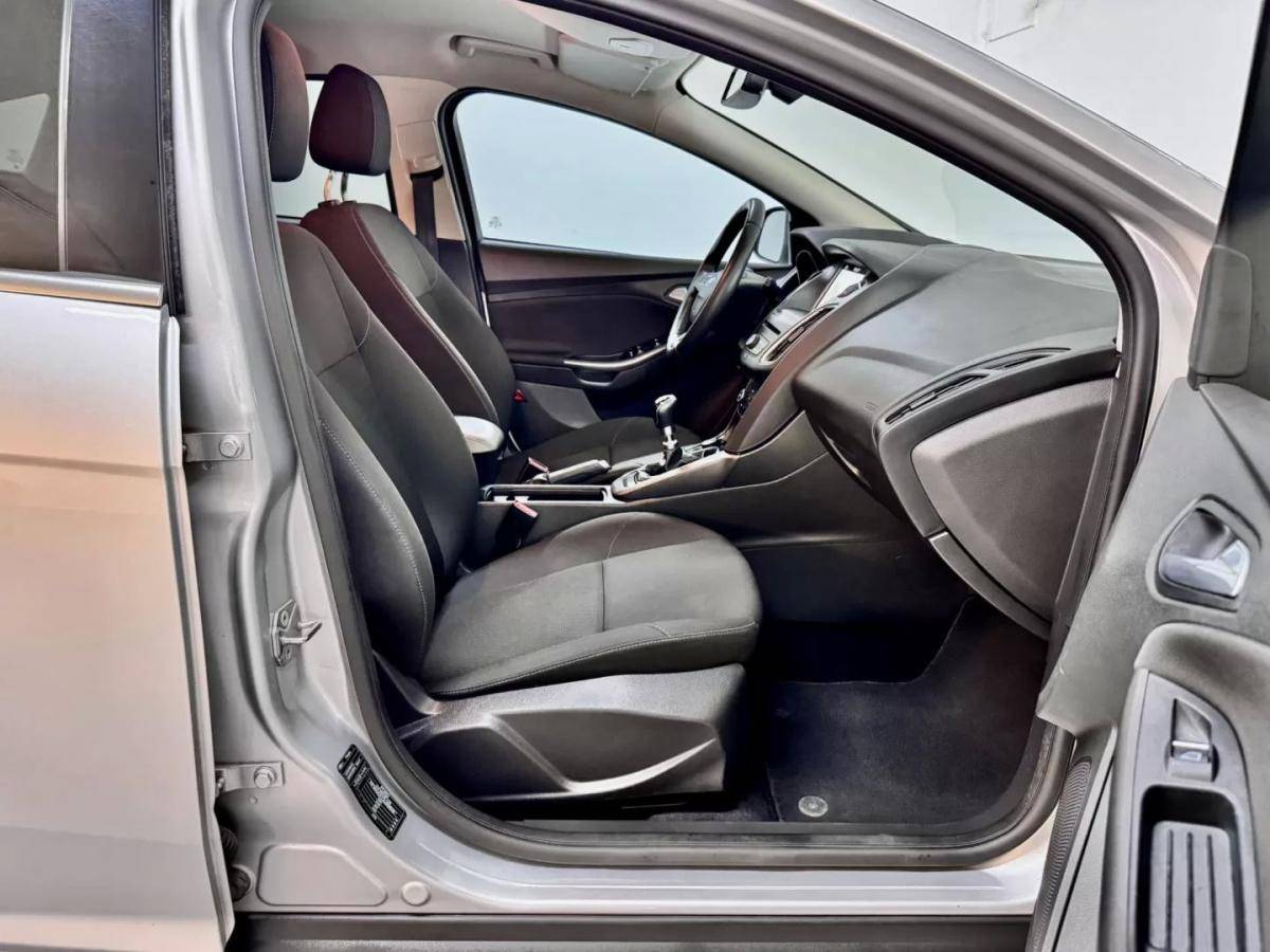 ford-focus-2018-gasolina-999cc