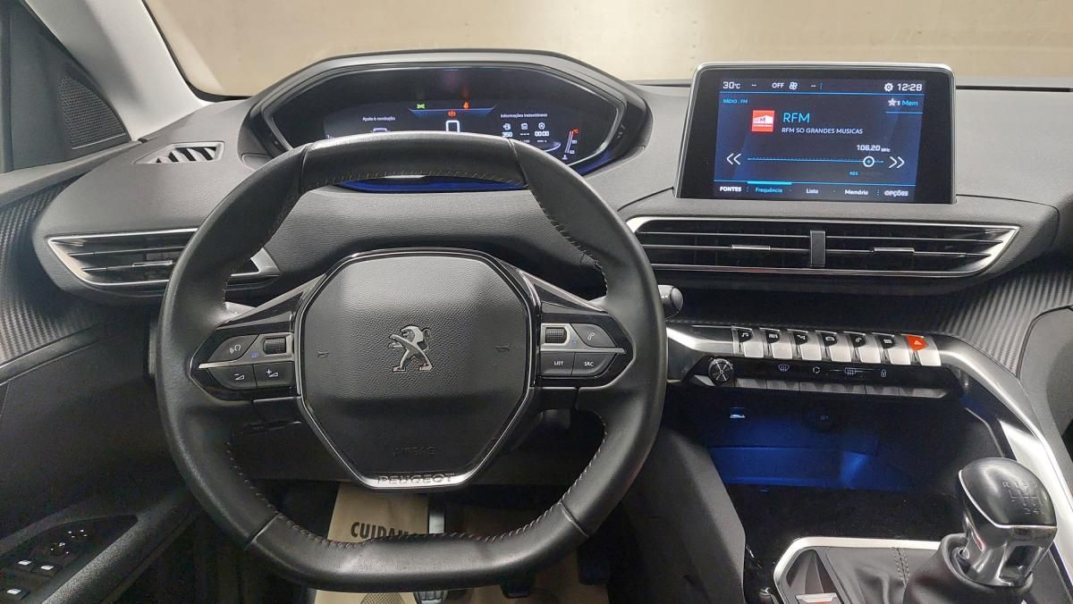 peugeot-5008-2021-diesel-1499cc