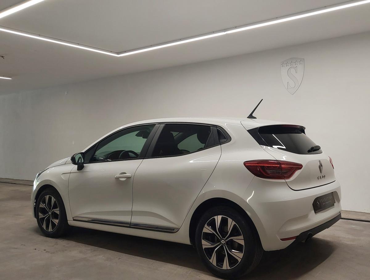 renault-clio-2023-diesel-1461cc