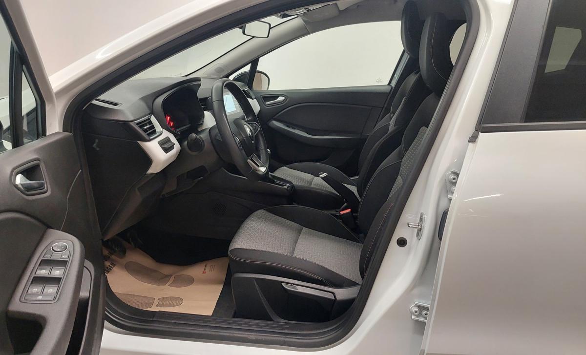 renault-clio-2023-diesel-1461cc