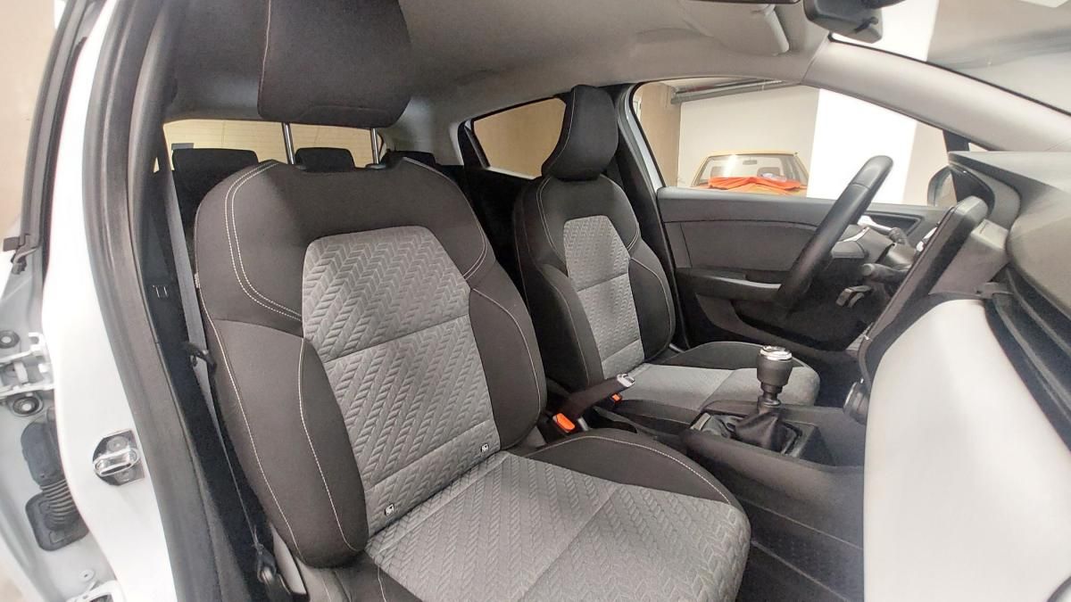 renault-clio-2023-diesel-1461cc
