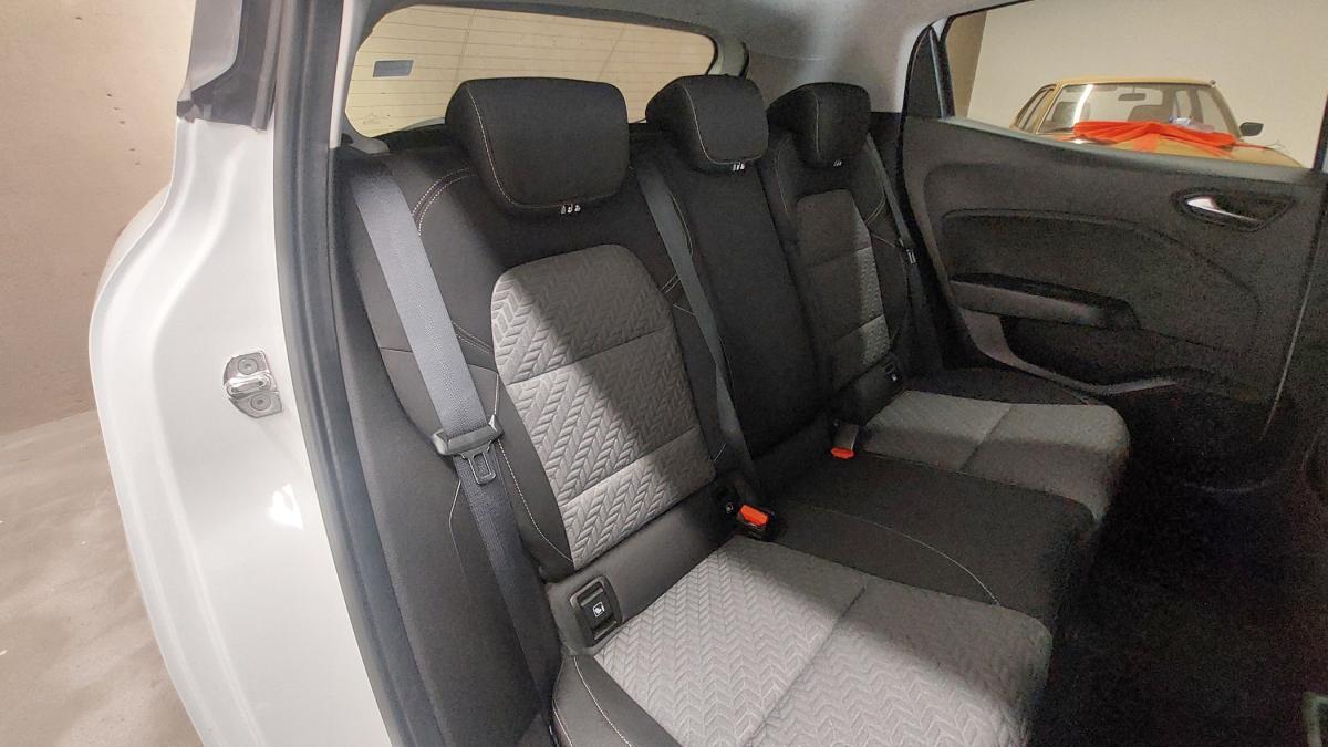 renault-clio-2023-diesel-1461cc