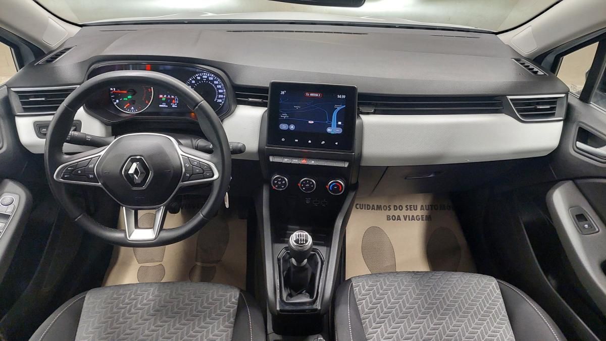 renault-clio-2023-diesel-1461cc