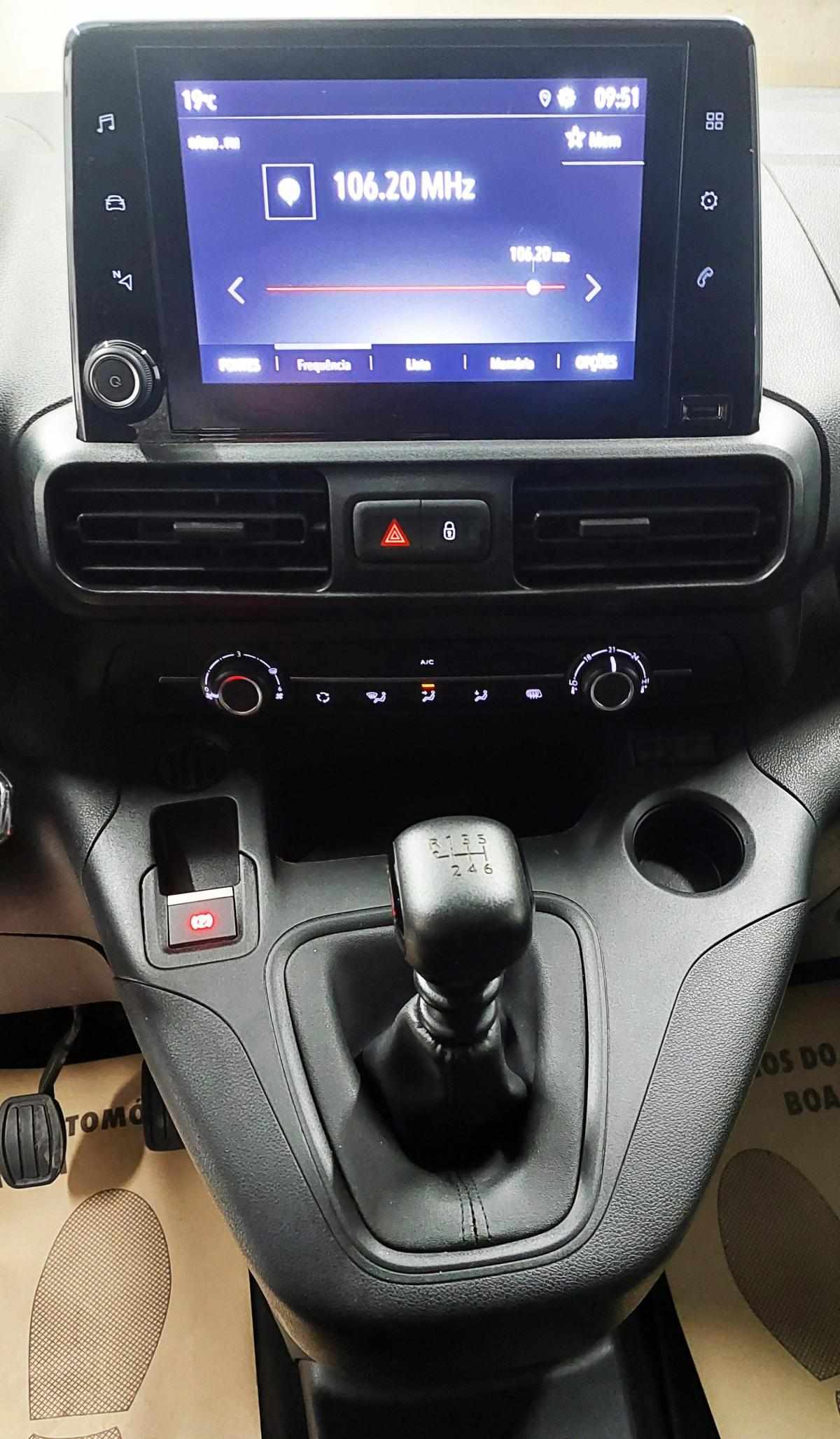 opel-combo-2022-diesel-1499cc