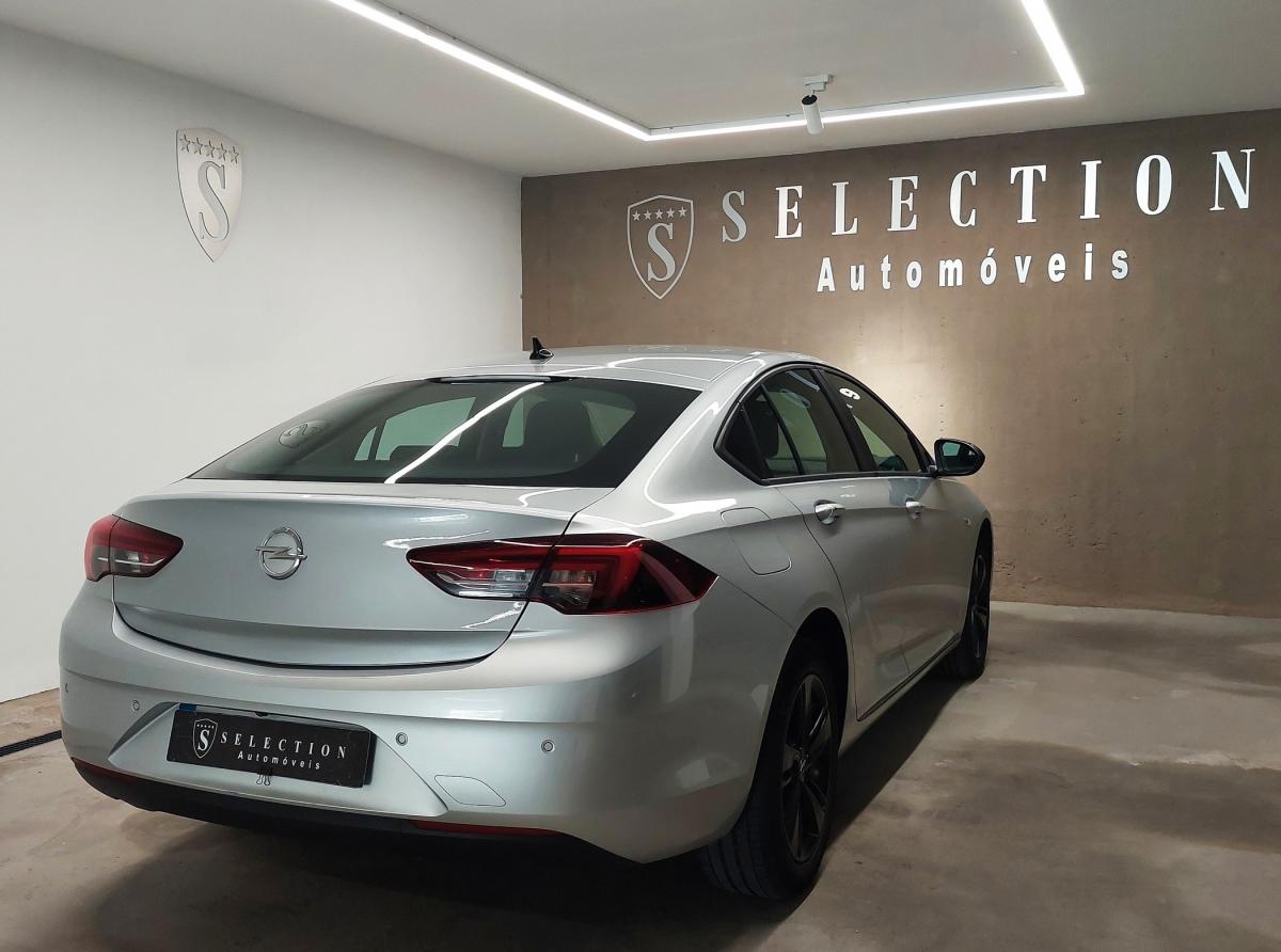 opel-insignia-2021-diesel-1496cc
