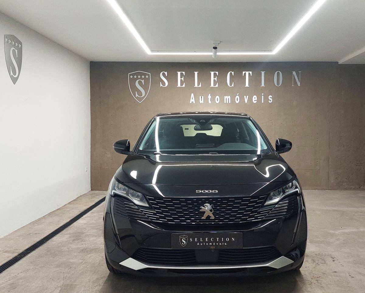peugeot-5008-2022-diesel-1499cc